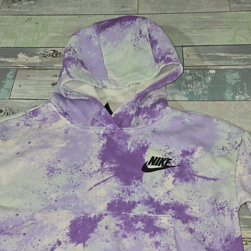 Nike Youth Purple Hoodie sz Medium - Picture 2 of 4